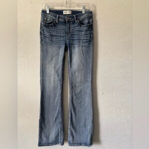 BKE Payton | 26x 31.5 | Distressed flare